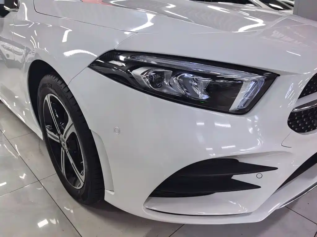 Mercedes-Benz A-Class — миниатюра 9