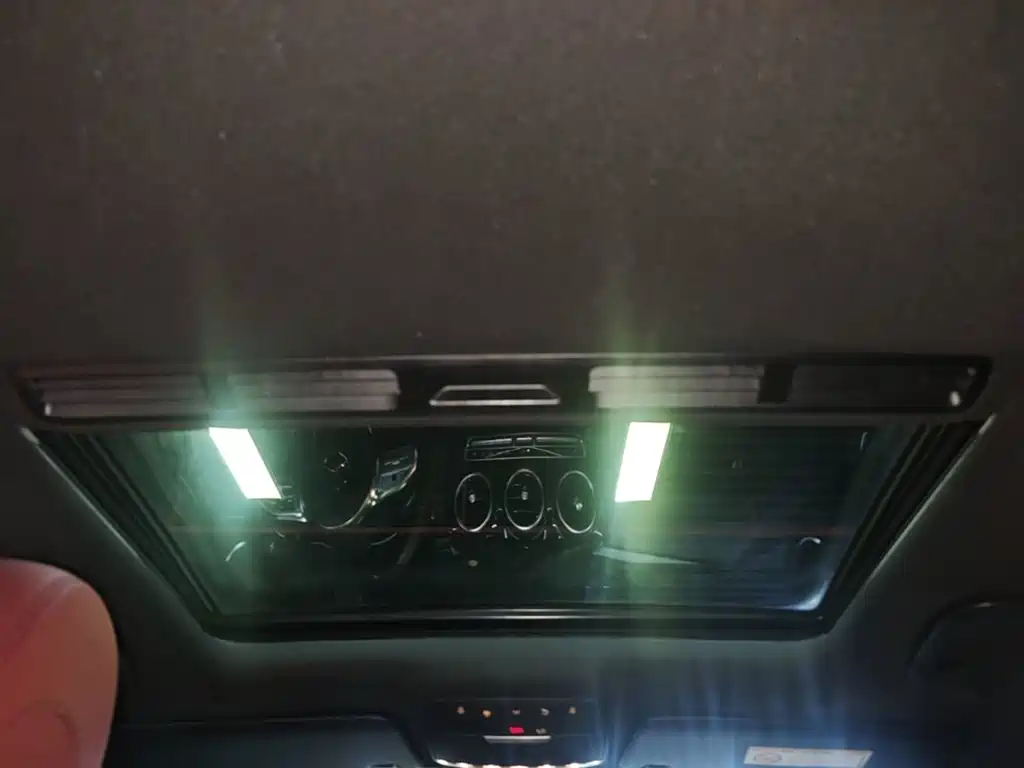 Mercedes-Benz C-Class — миниатюра 18