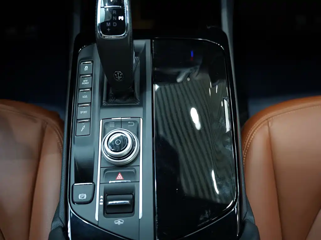 Maserati Levante — миниатюра 8