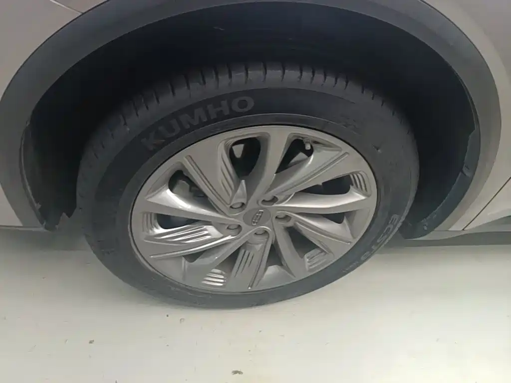 Geely Jia Ji — миниатюра 23