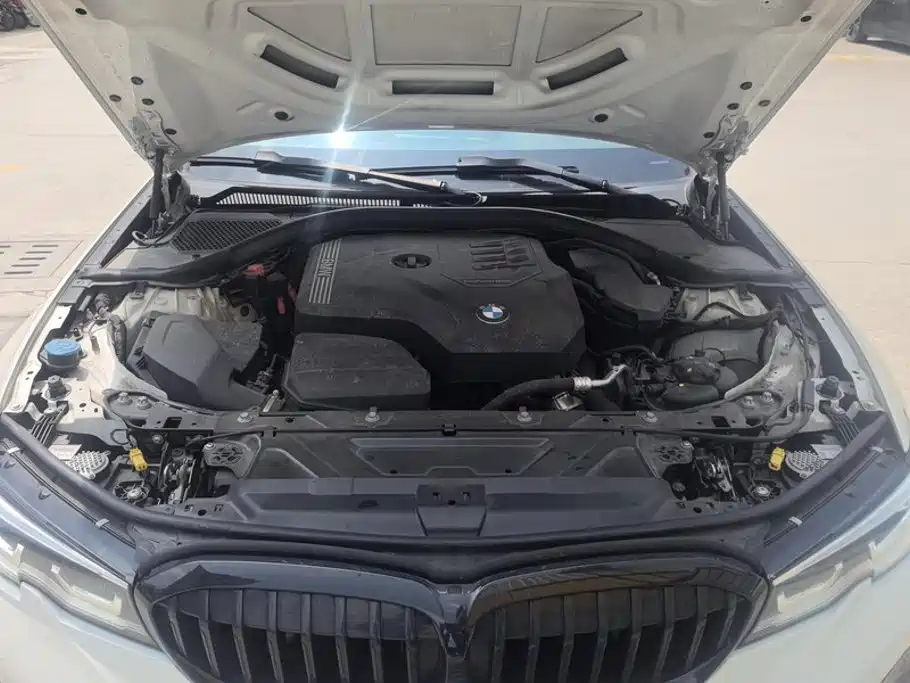BMW 3 Series — миниатюра 10