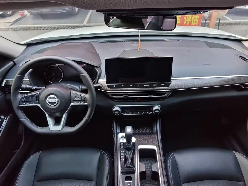 Nissan Teana — миниатюра 13