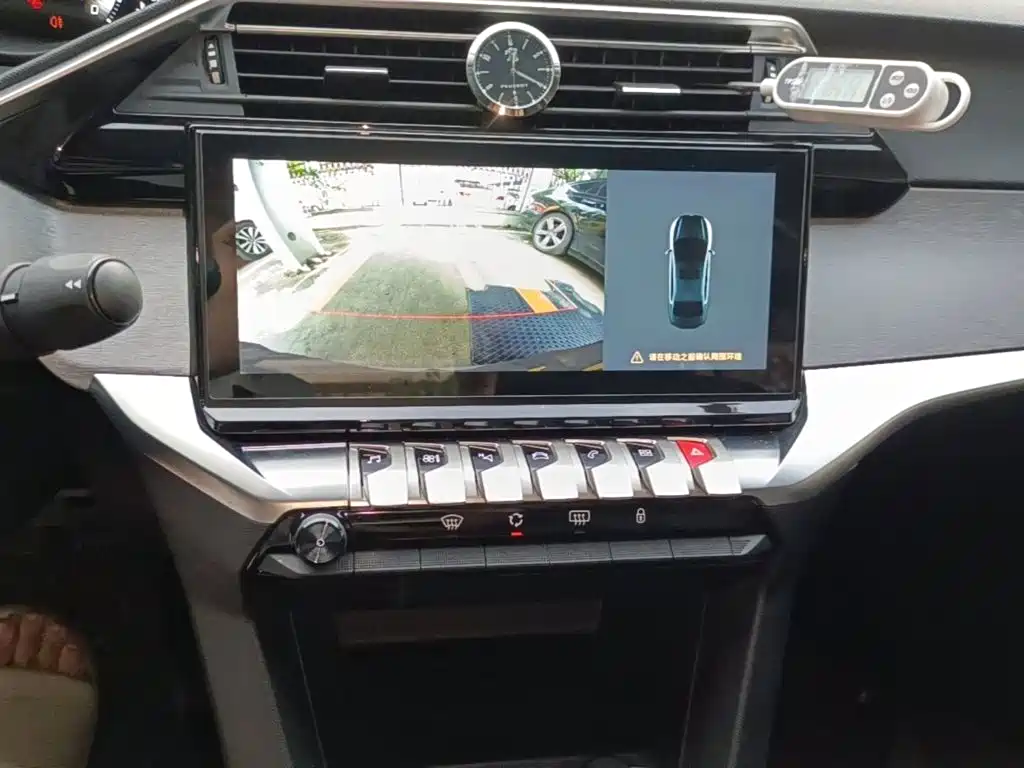 Peugeot 408 — миниатюра 13