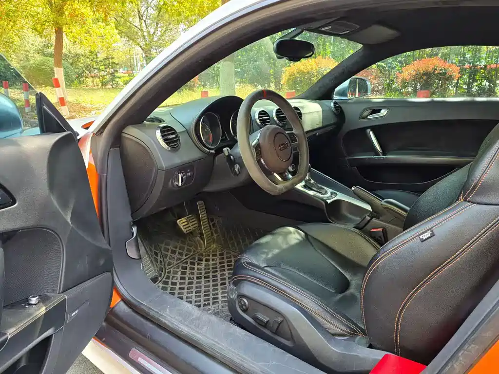 Audi TTS 2013 TTS Coupe 2.0TFSI quattro