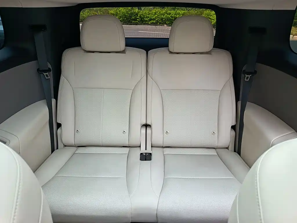 Li Auto Li i8 — миниатюра 7