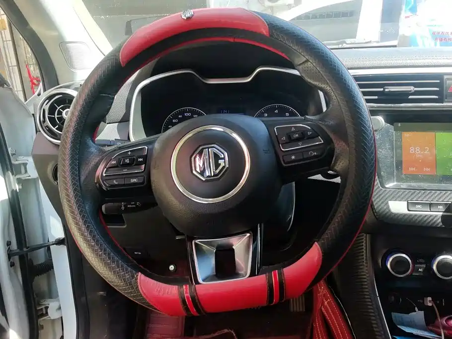MG ZS — миниатюра 15