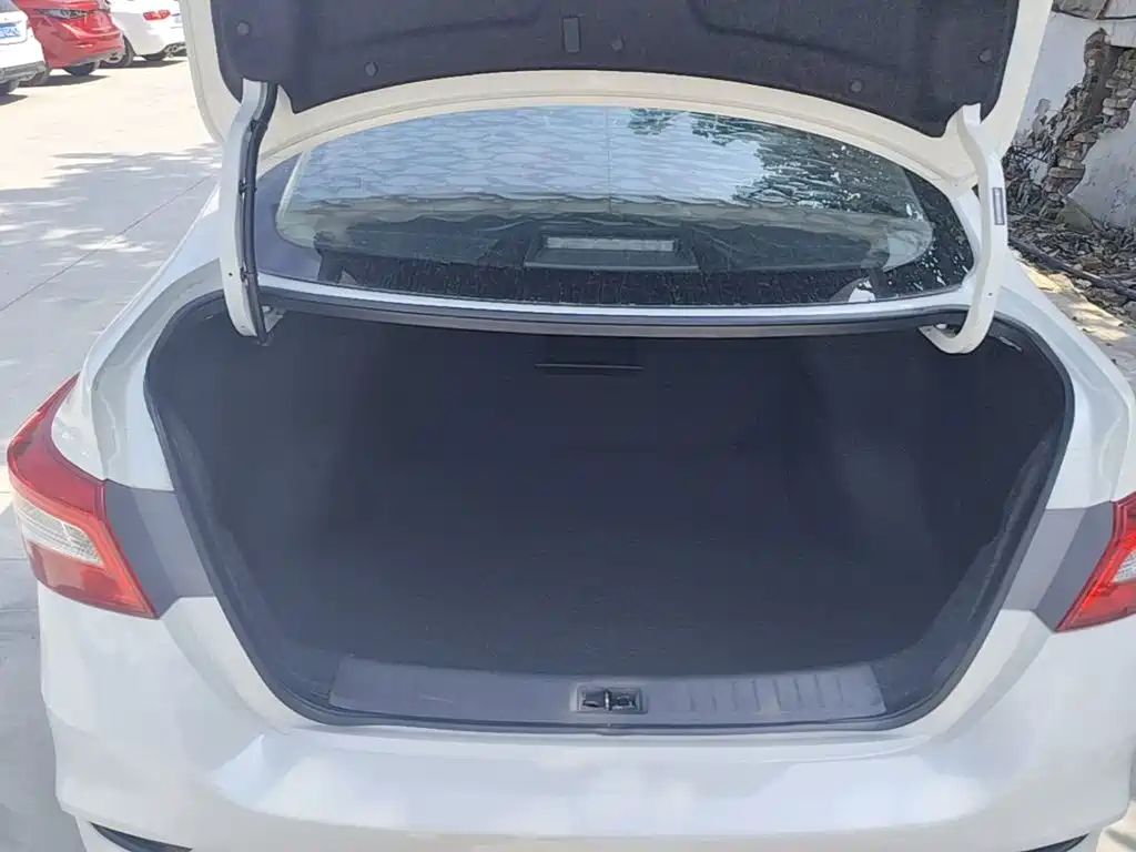 Nissan Sylphy — миниатюра 19