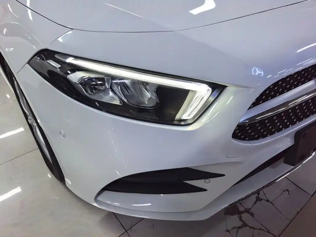 Mercedes-Benz A-Class — миниатюра 6