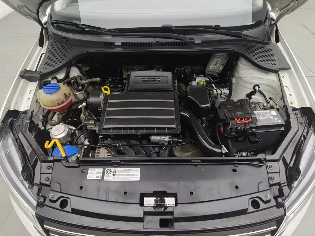 Volkswagen Santana — миниатюра 6