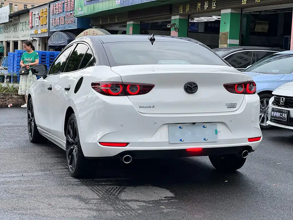 Mazda 3 Axela — миниатюра 7