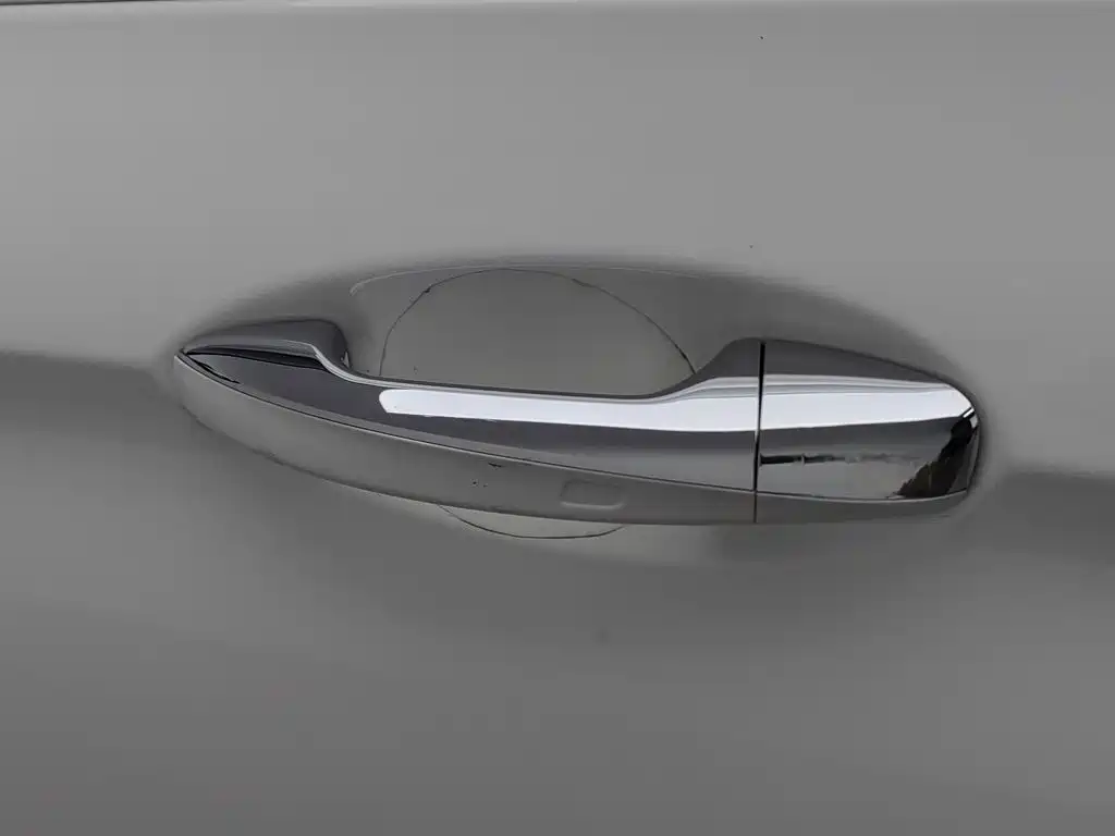 Mercedes-Benz E-Class — миниатюра 18