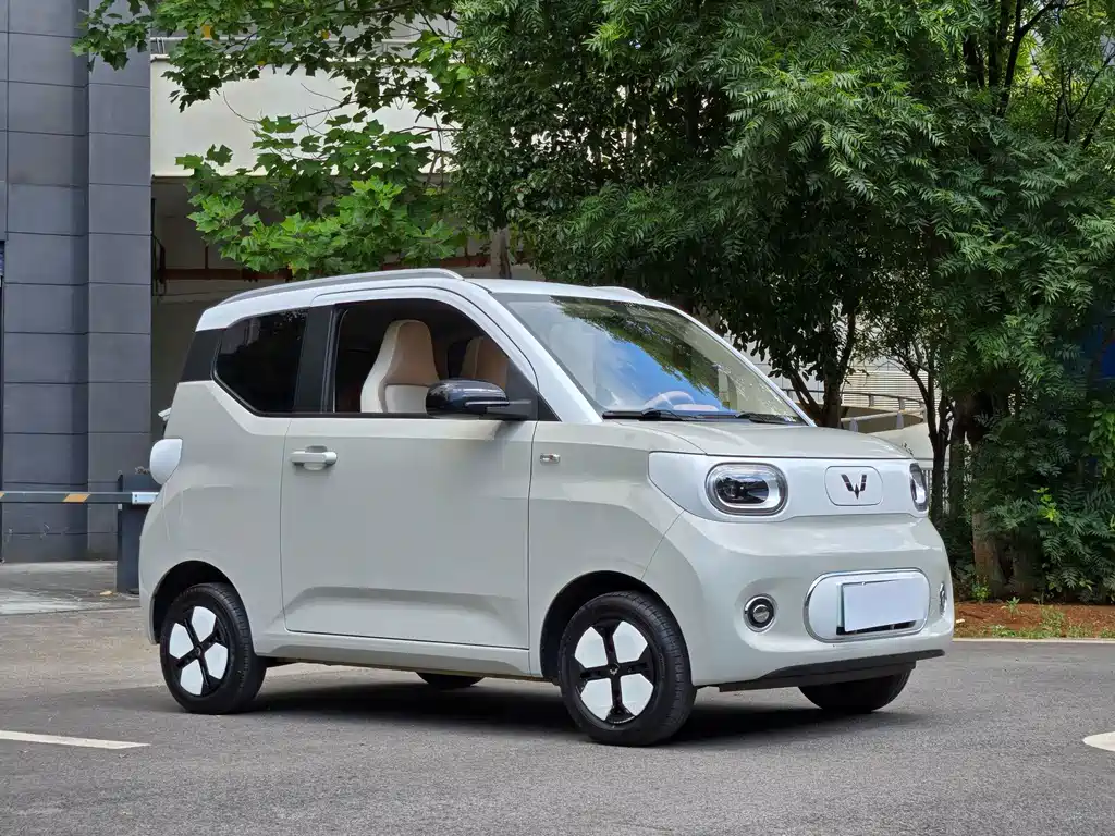 Wuling MINIEV — миниатюра 3