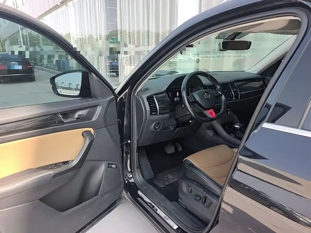 Skoda Kodiaq GT — миниатюра 16