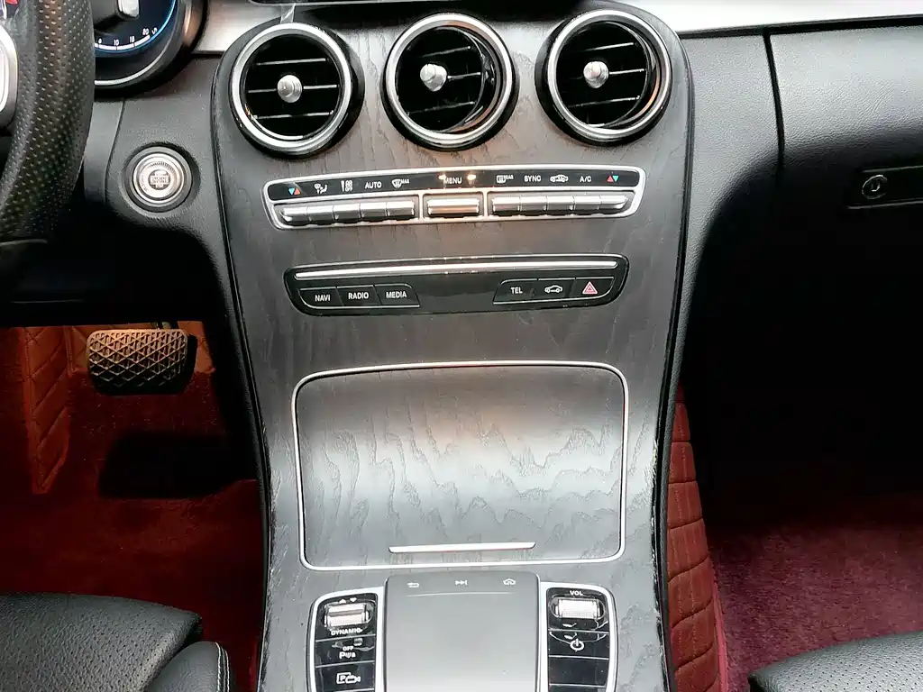 Mercedes-Benz C-Class — миниатюра 15