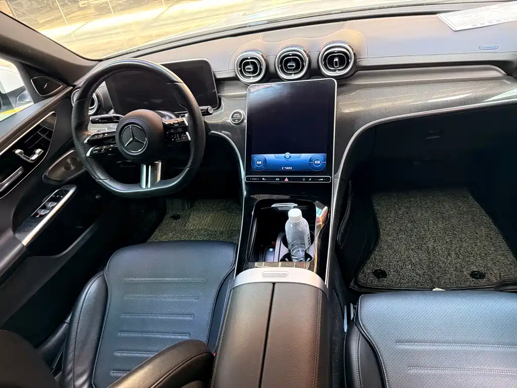 Mercedes-Benz C-Class — миниатюра 5