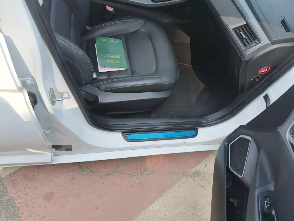 Geely Emgrand GL — миниатюра 19