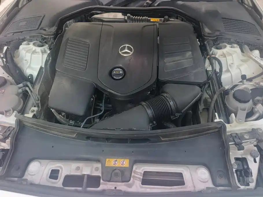 Mercedes-Benz C-Class — миниатюра 10