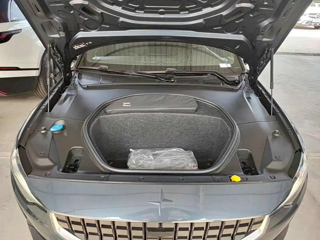 Polestar Polestar 2 — миниатюра 20