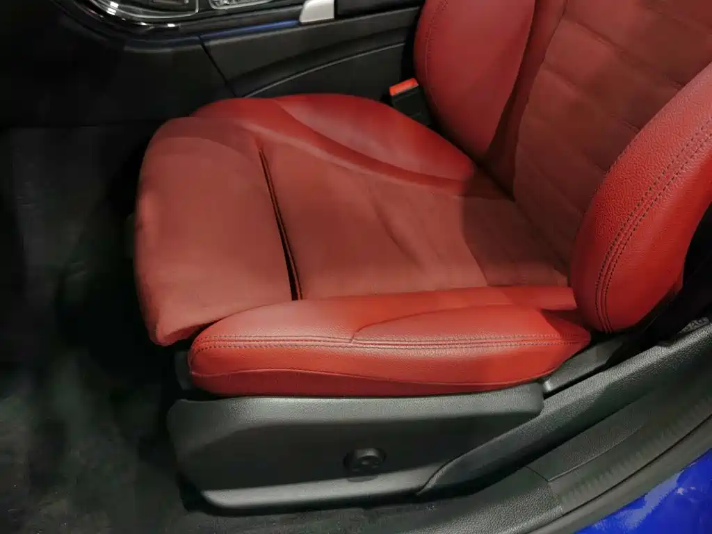 Mercedes-Benz C-Class — миниатюра 20