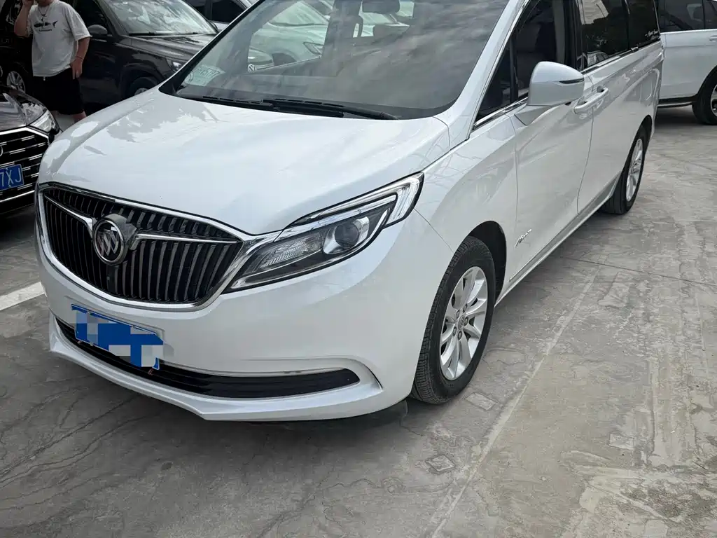 Buick GL8 2019