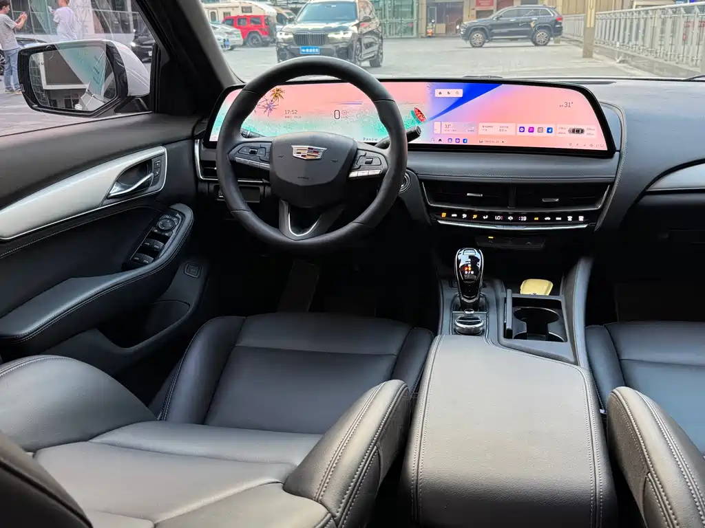 Cadillac CT5 — миниатюра 18