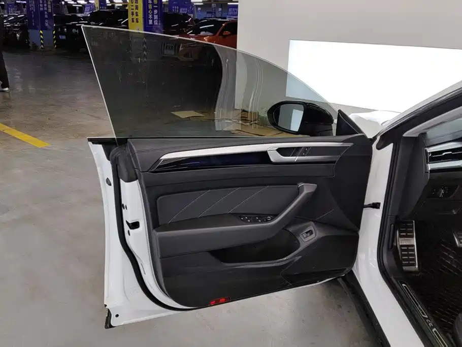 Volkswagen CC — миниатюра 7
