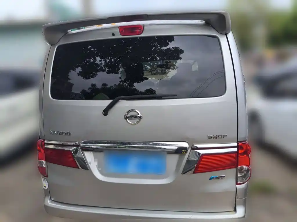 Nissan NV200 — миниатюра 3