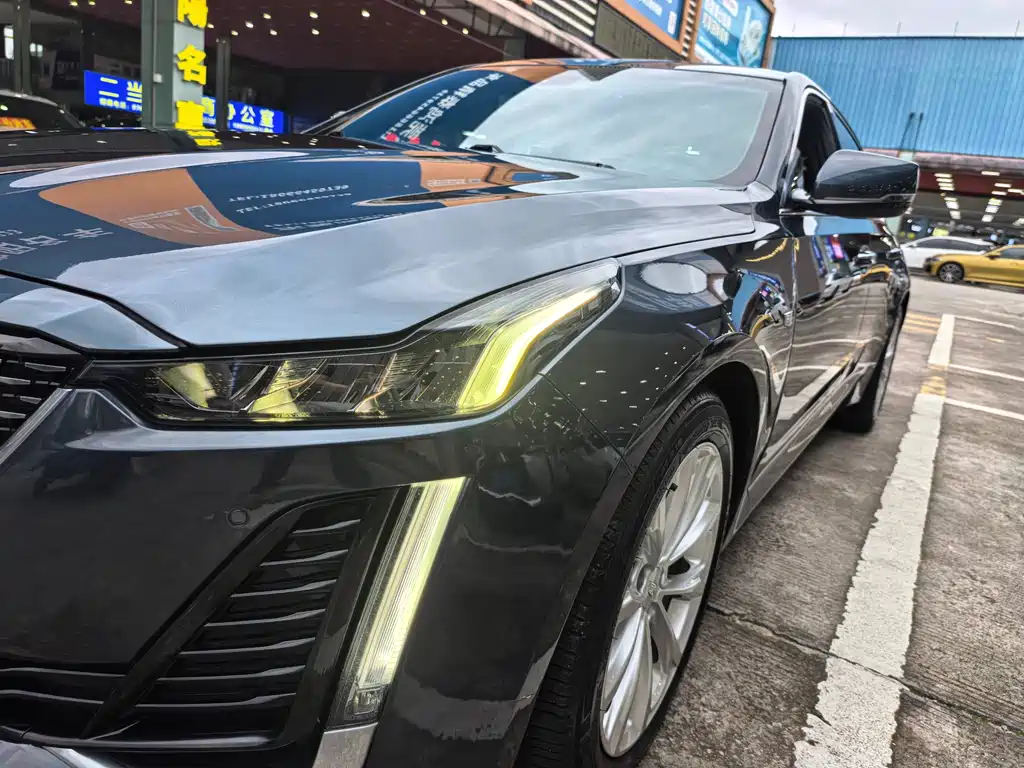 Cadillac CT5 — миниатюра 4