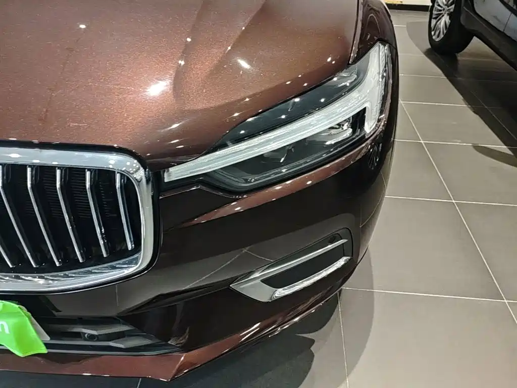 Volvo XC60 — миниатюра 24