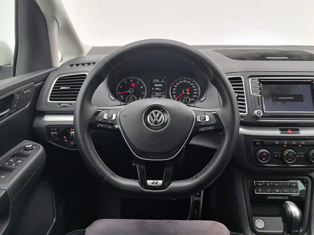 Volkswagen Sharan — миниатюра 11