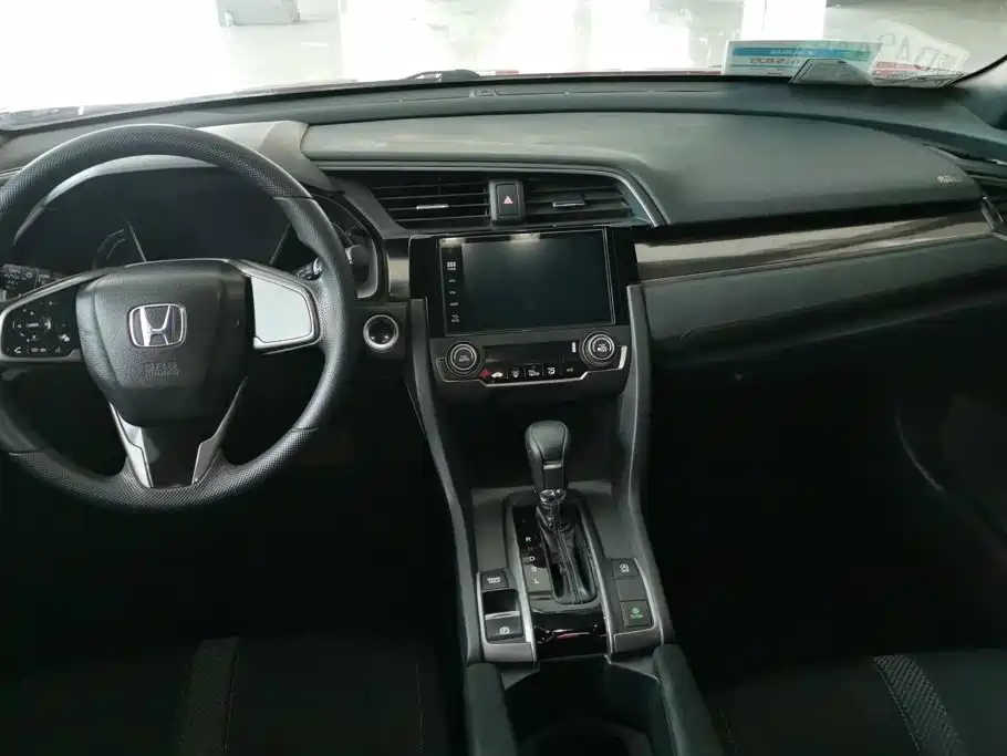 Honda Civic — миниатюра 12