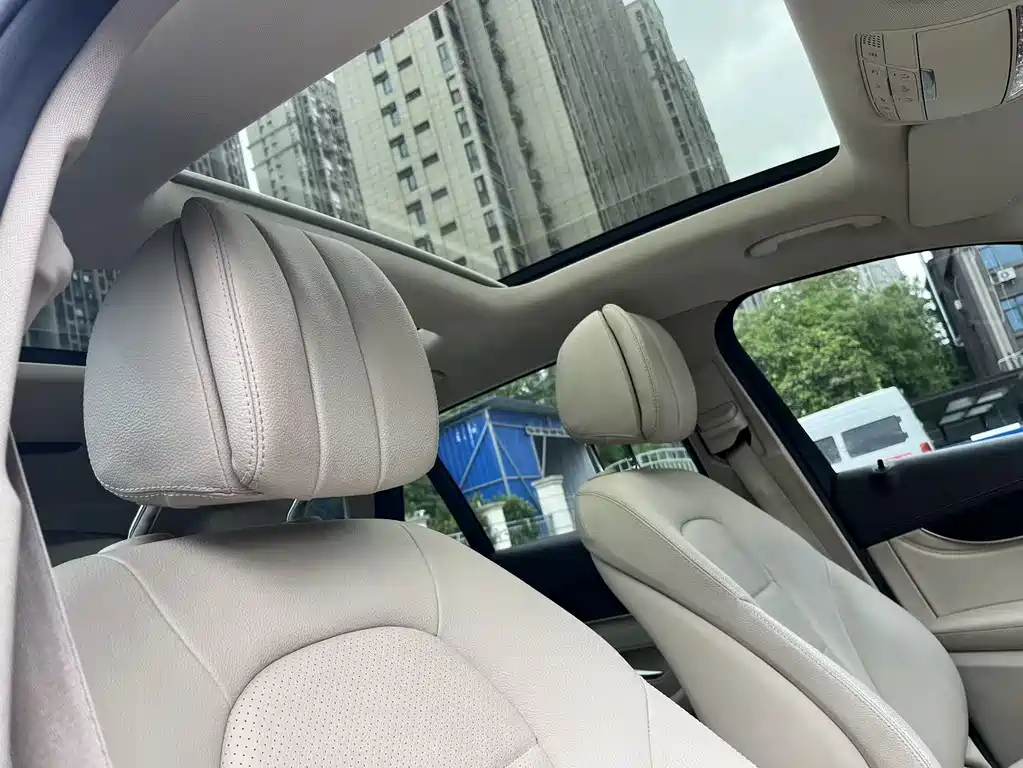 Mercedes-Benz GLC — миниатюра 16