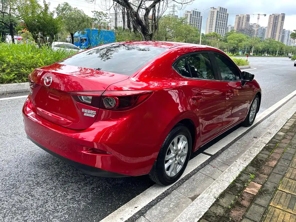 Mazda 3 Axela — миниатюра 8
