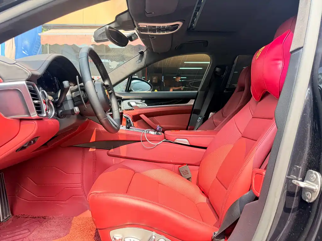 Porsche Panamera — миниатюра 6