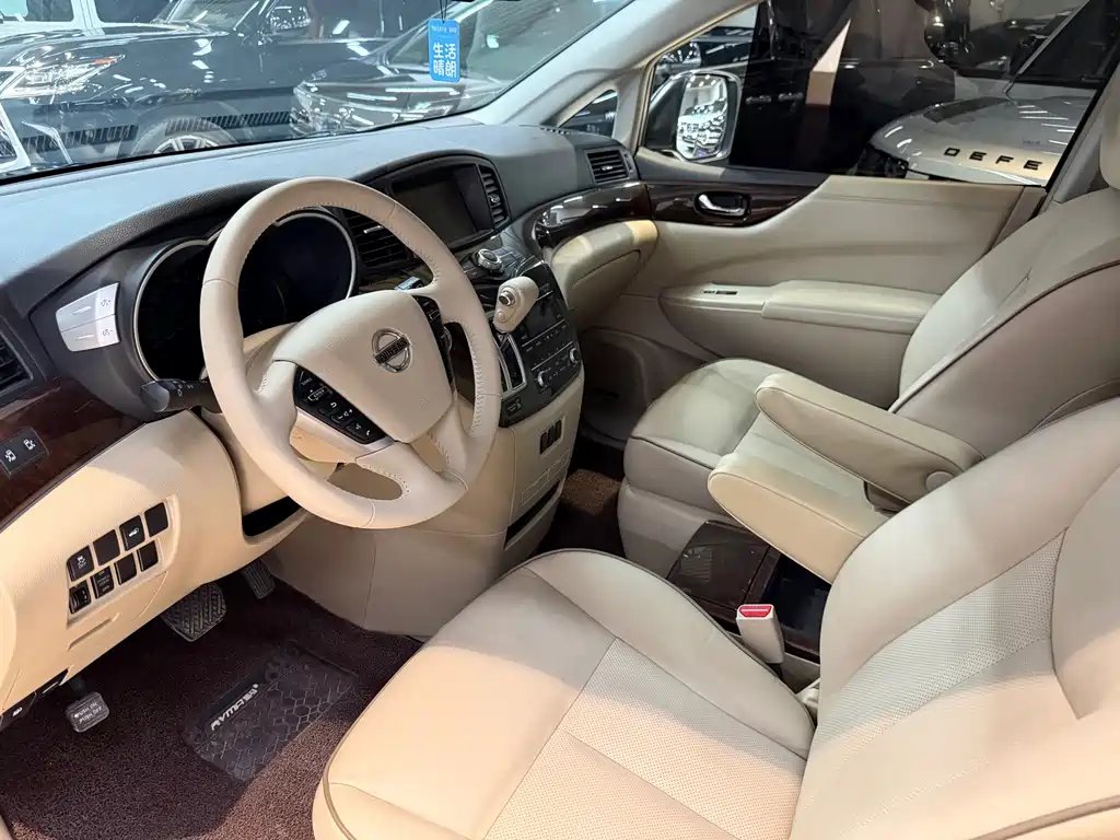 Nissan Quest — миниатюра 8