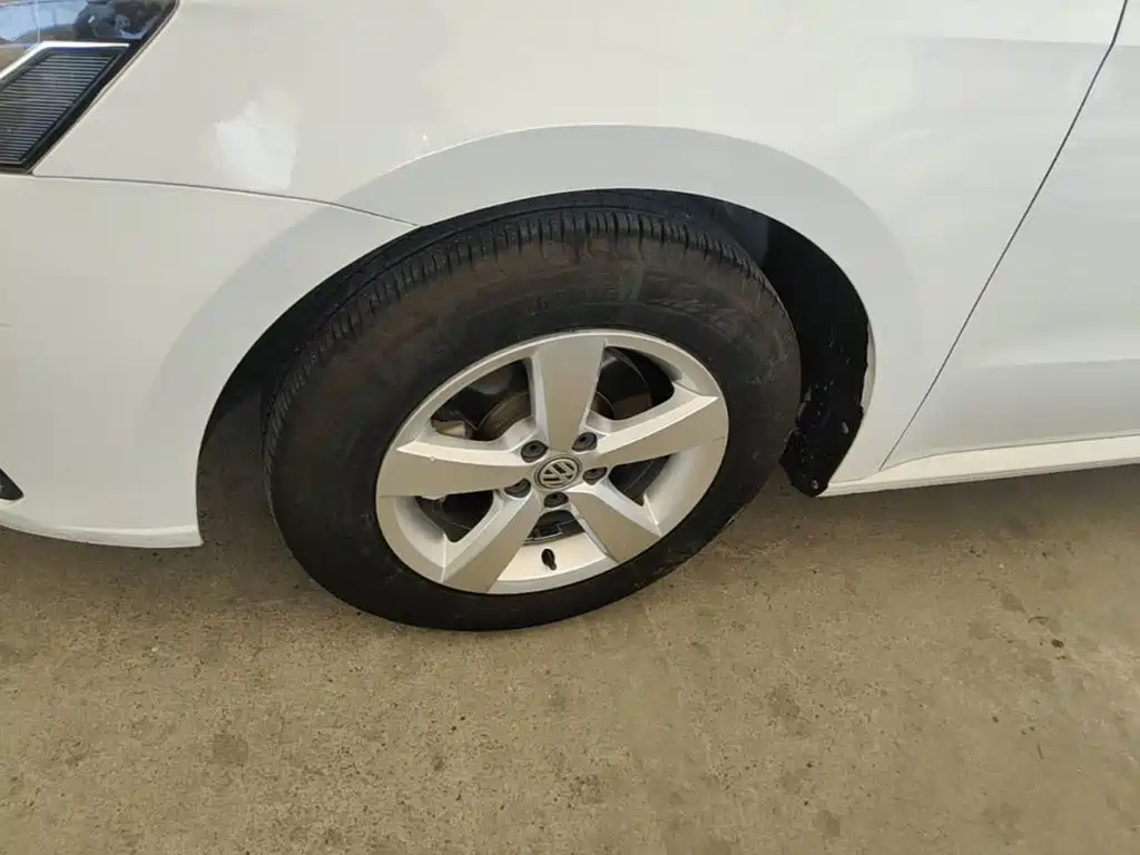 Volkswagen Lavida — миниатюра 23