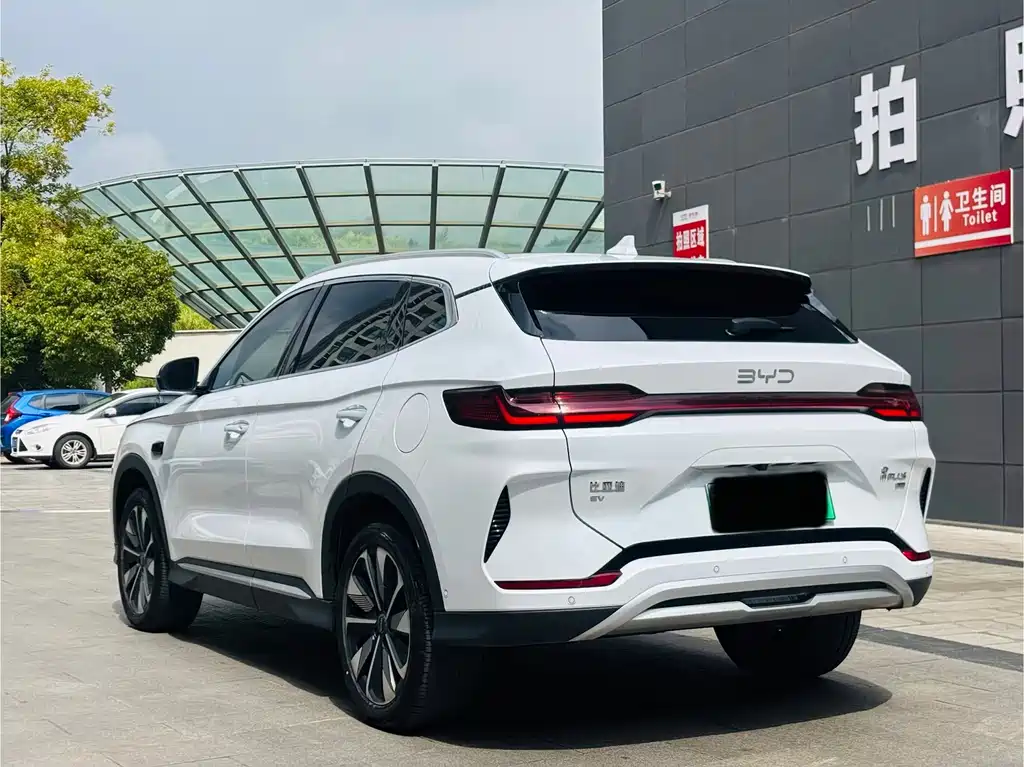 BYD PLUS New Energy — миниатюра 17