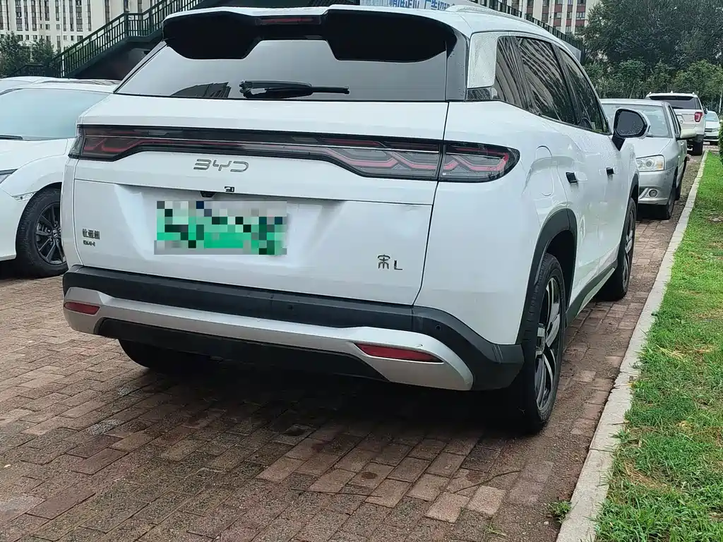 BYD L DM-i — миниатюра 9