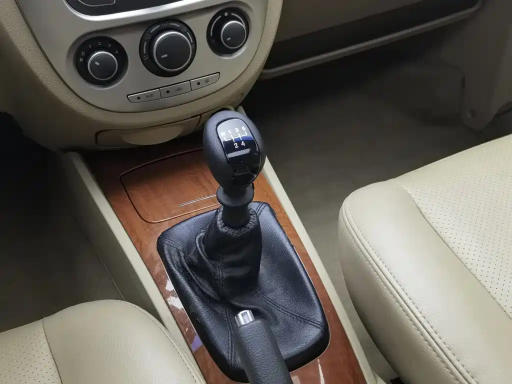 Buick Excelle — миниатюра 13