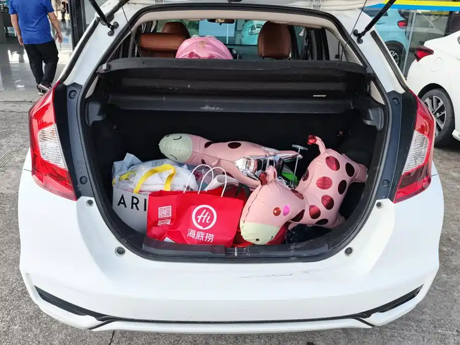 Honda Fit — миниатюра 4