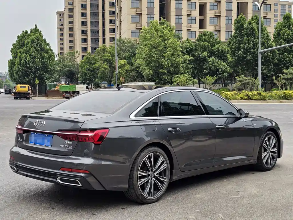 Audi A6L — миниатюра 5