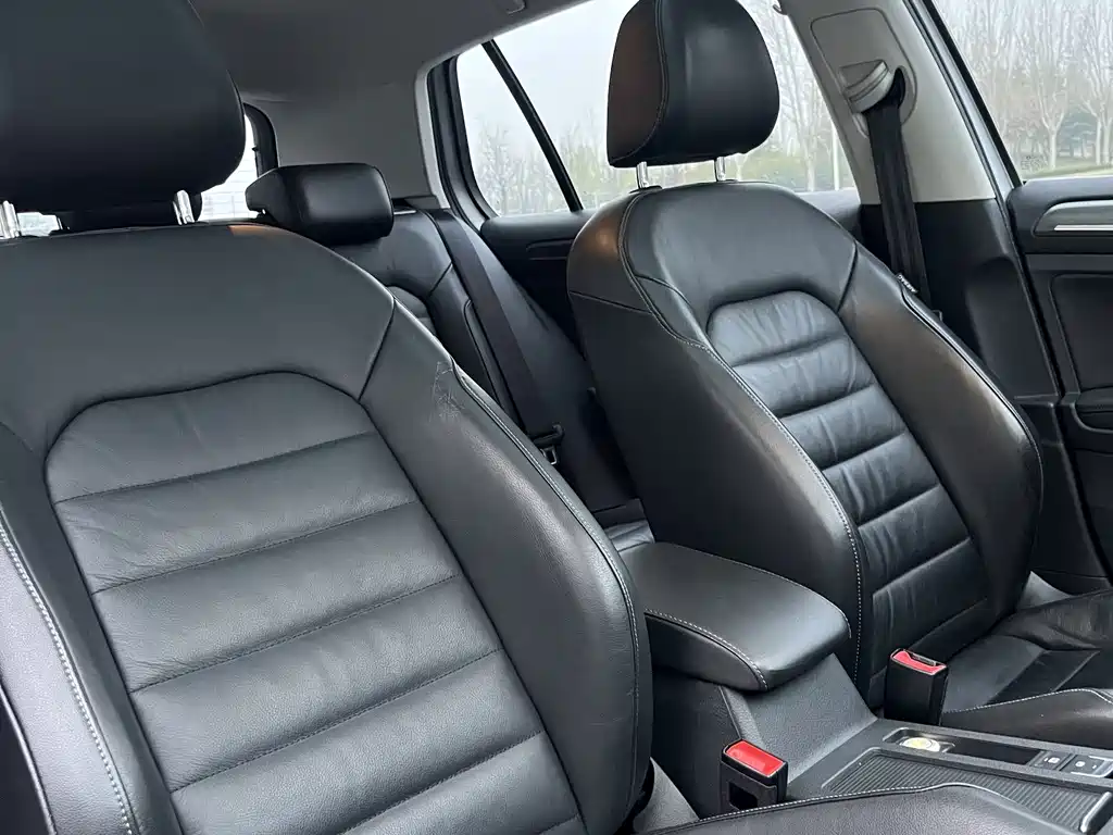 Volkswagen Golf — миниатюра 15