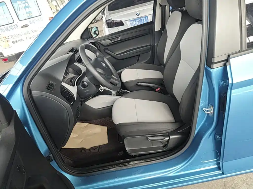 Skoda Fabia — миниатюра 15