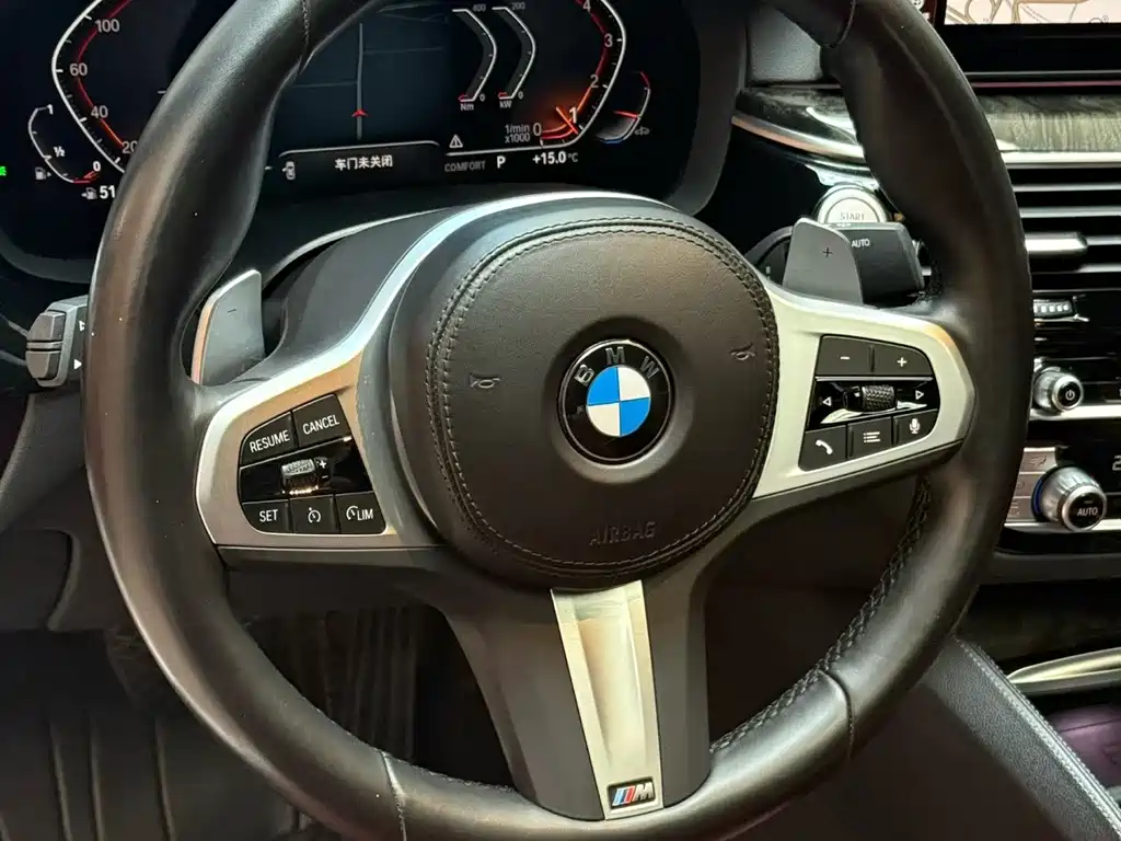 BMW 5 Series — миниатюра 3