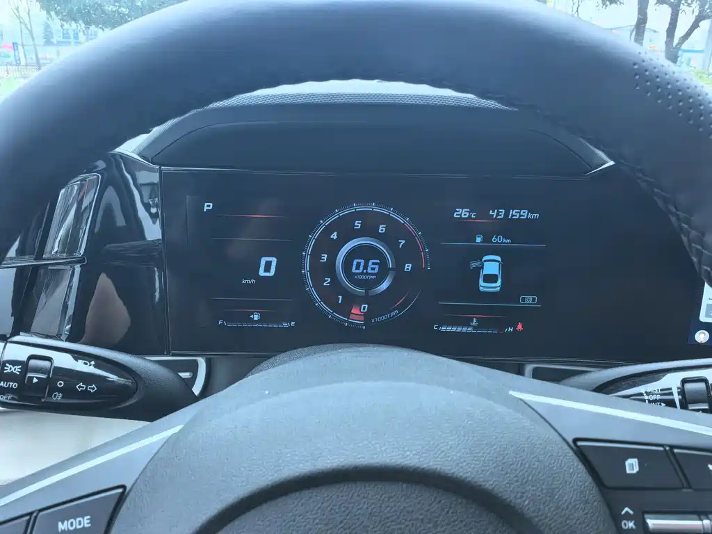 Hyundai Elantra — миниатюра 14