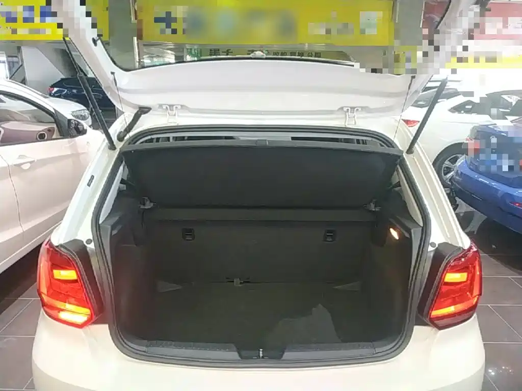 Volkswagen Polo — миниатюра 19