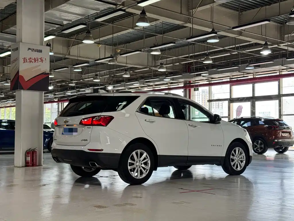 Chevrolet Equinox — миниатюра 5