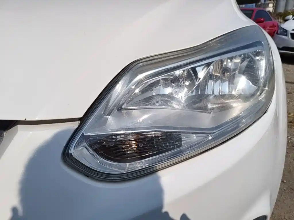 Ford Focus — миниатюра 24