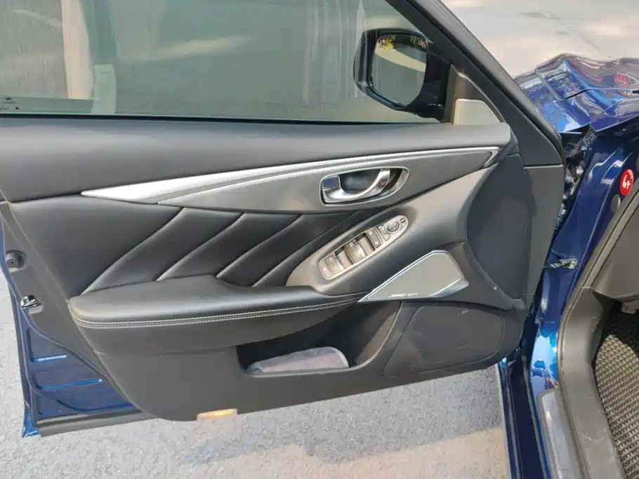 Infiniti Q50L — миниатюра 7