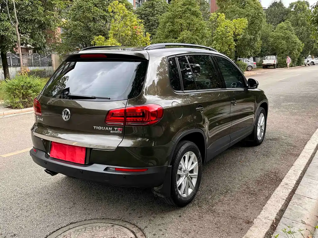 Volkswagen Tiguan — миниатюра 4